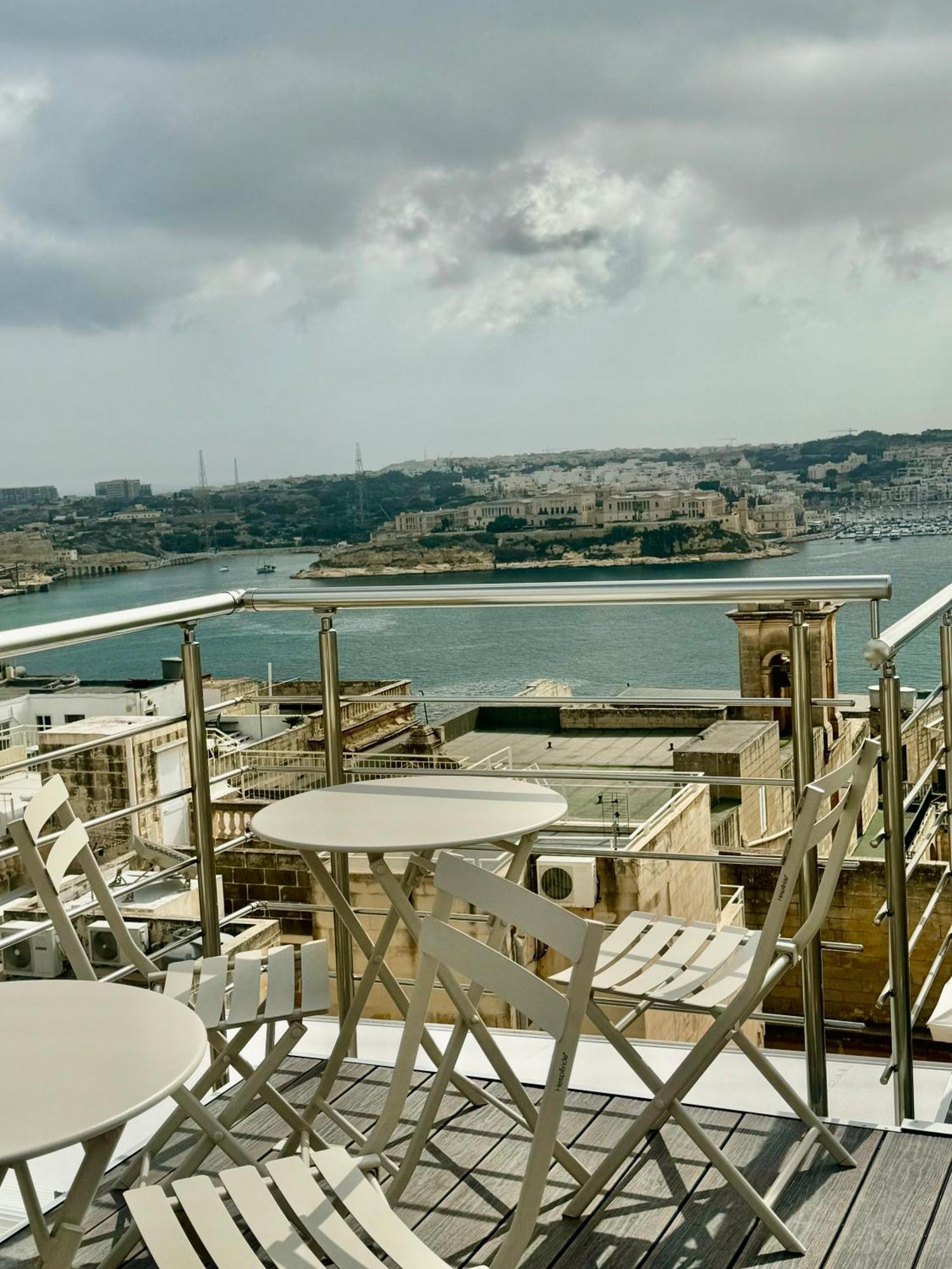 Paulos Apart Otel